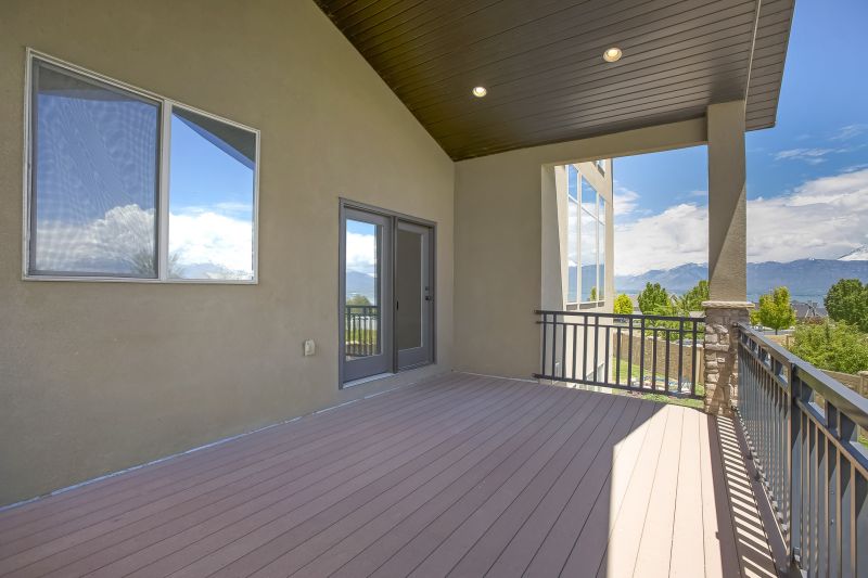 Material Quality and Type